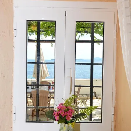 Nissaki Olive Press Nisaki (Corfu)